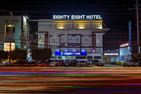 EIGHTY EIGHT HOTEL .